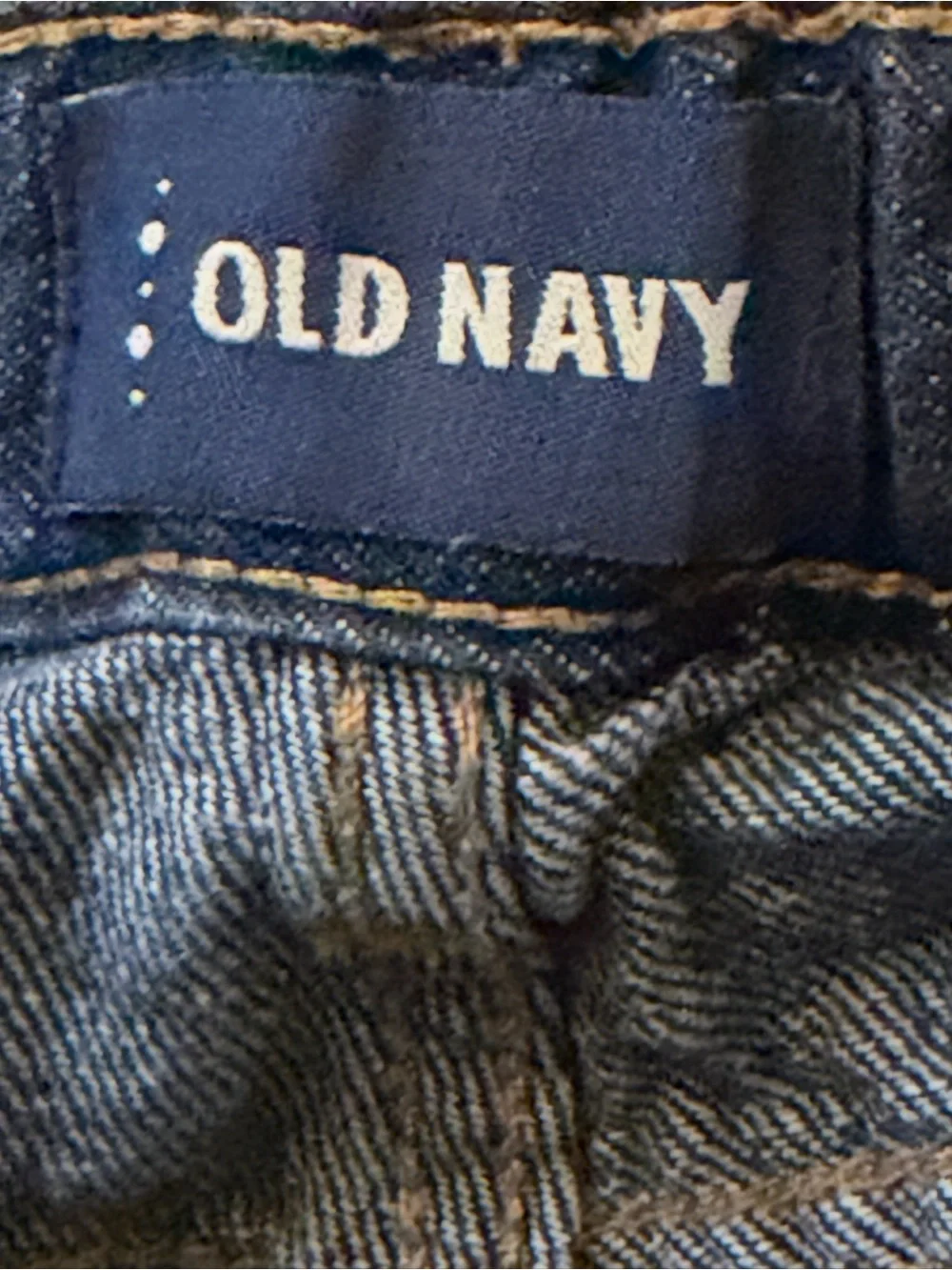 Old Navy Distressed Cuffed Denim Shorts | Women’s Size 14